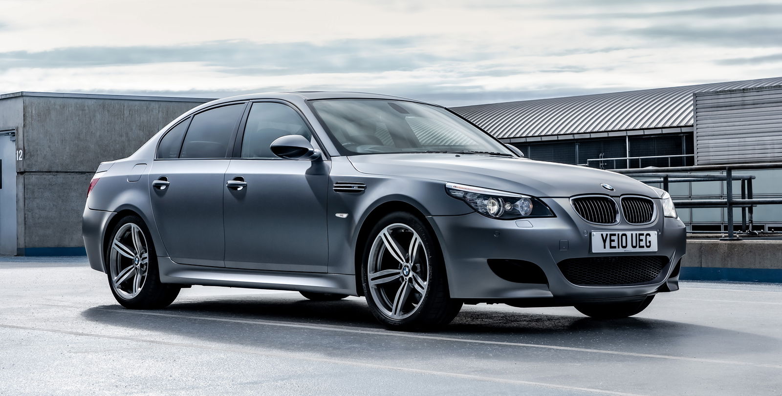 BMW M5 E60 - front