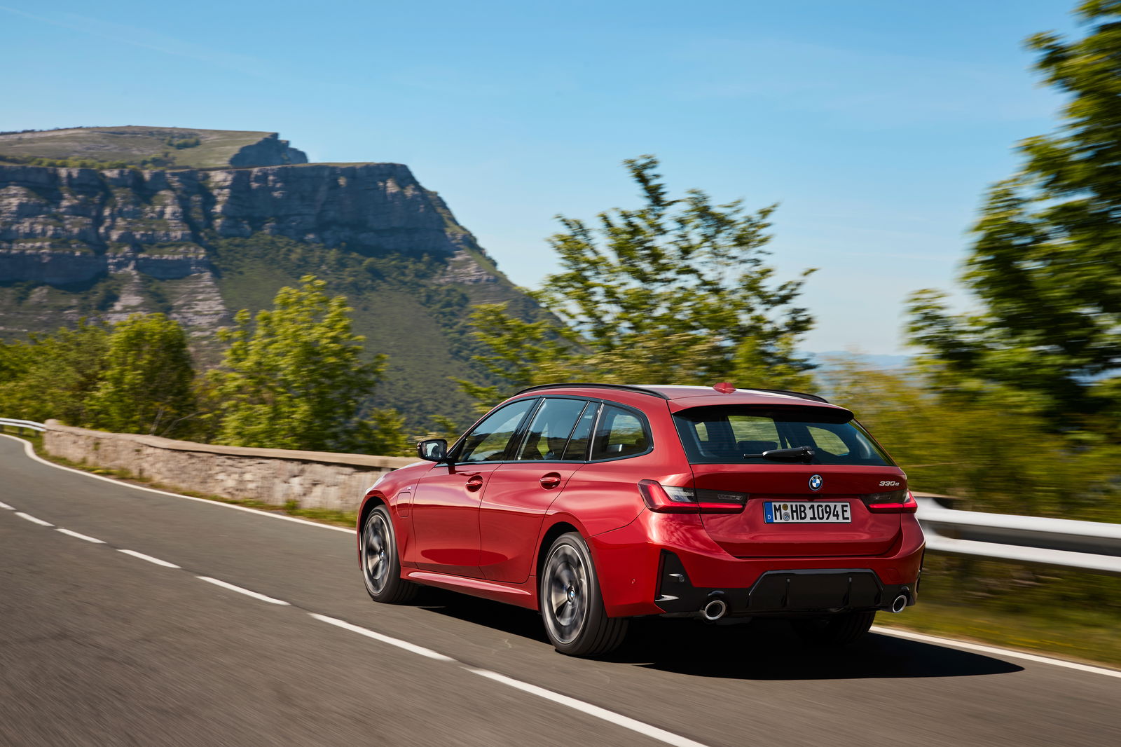 2024 BMW 3-series Touring - rear