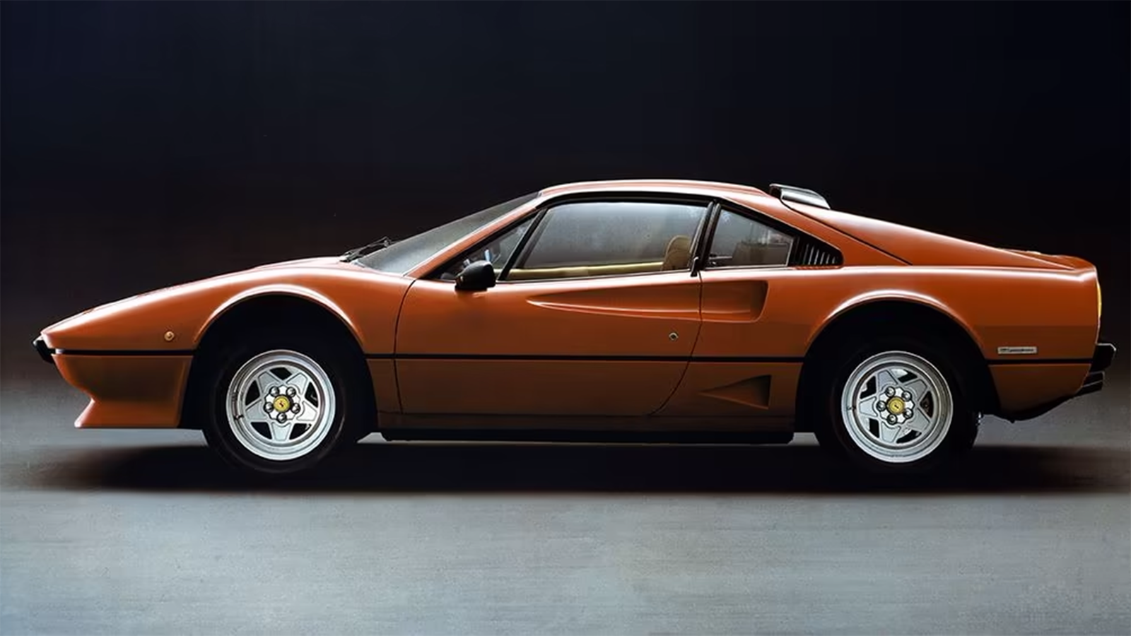 5 Of The Lowest Displacement V8 Cars Ever Made