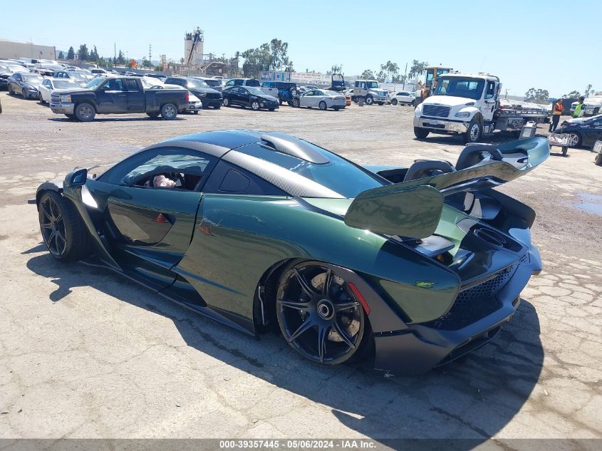 Crashed McLaren Senna - rear
