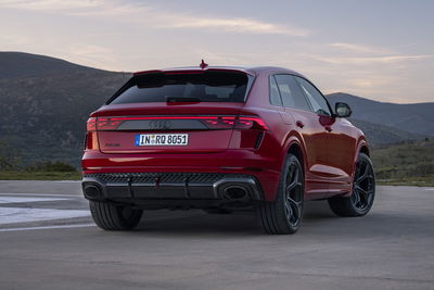 Audi RS Q8 Performance - rear