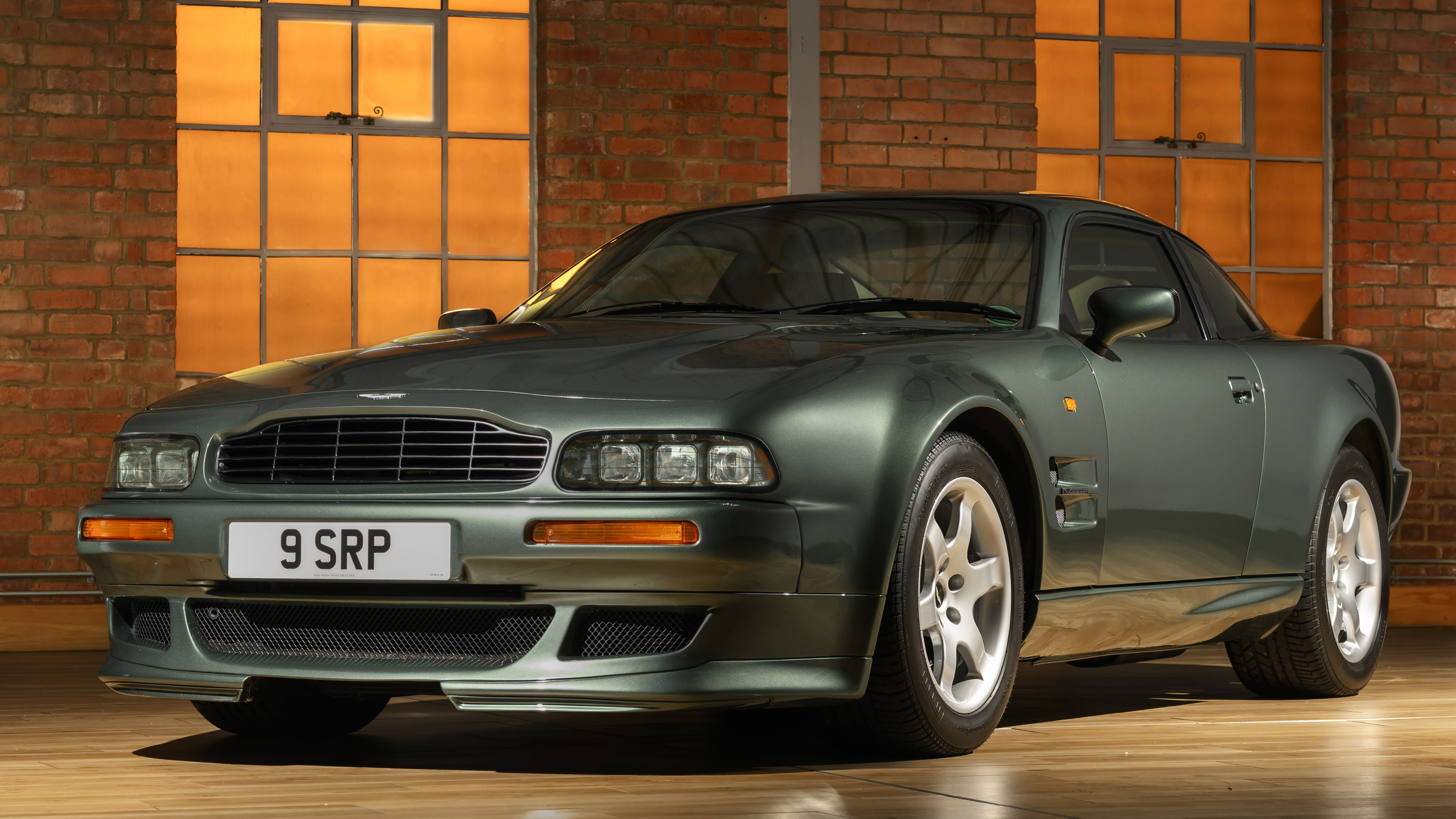 Aston Martin V8 Vantage V550