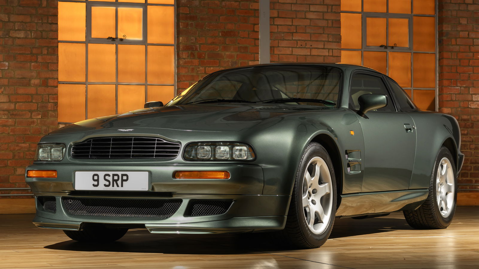 Aston Martin V8 Vantage V550