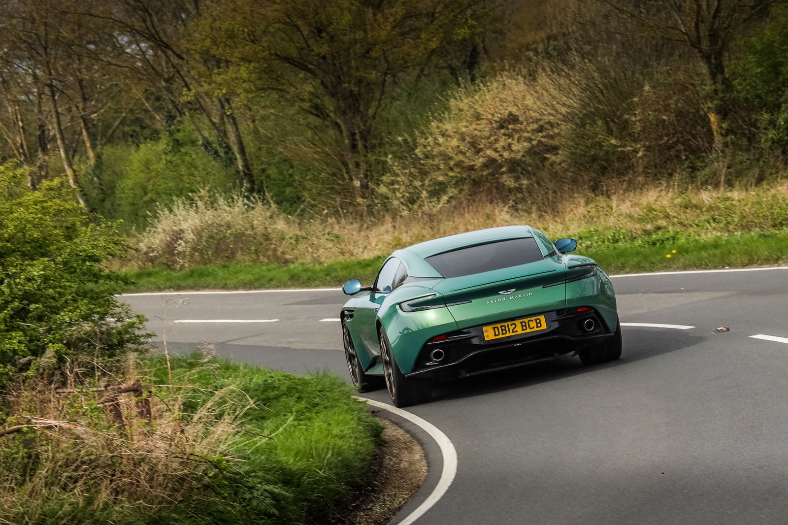 Aston Martin DB12 - driving