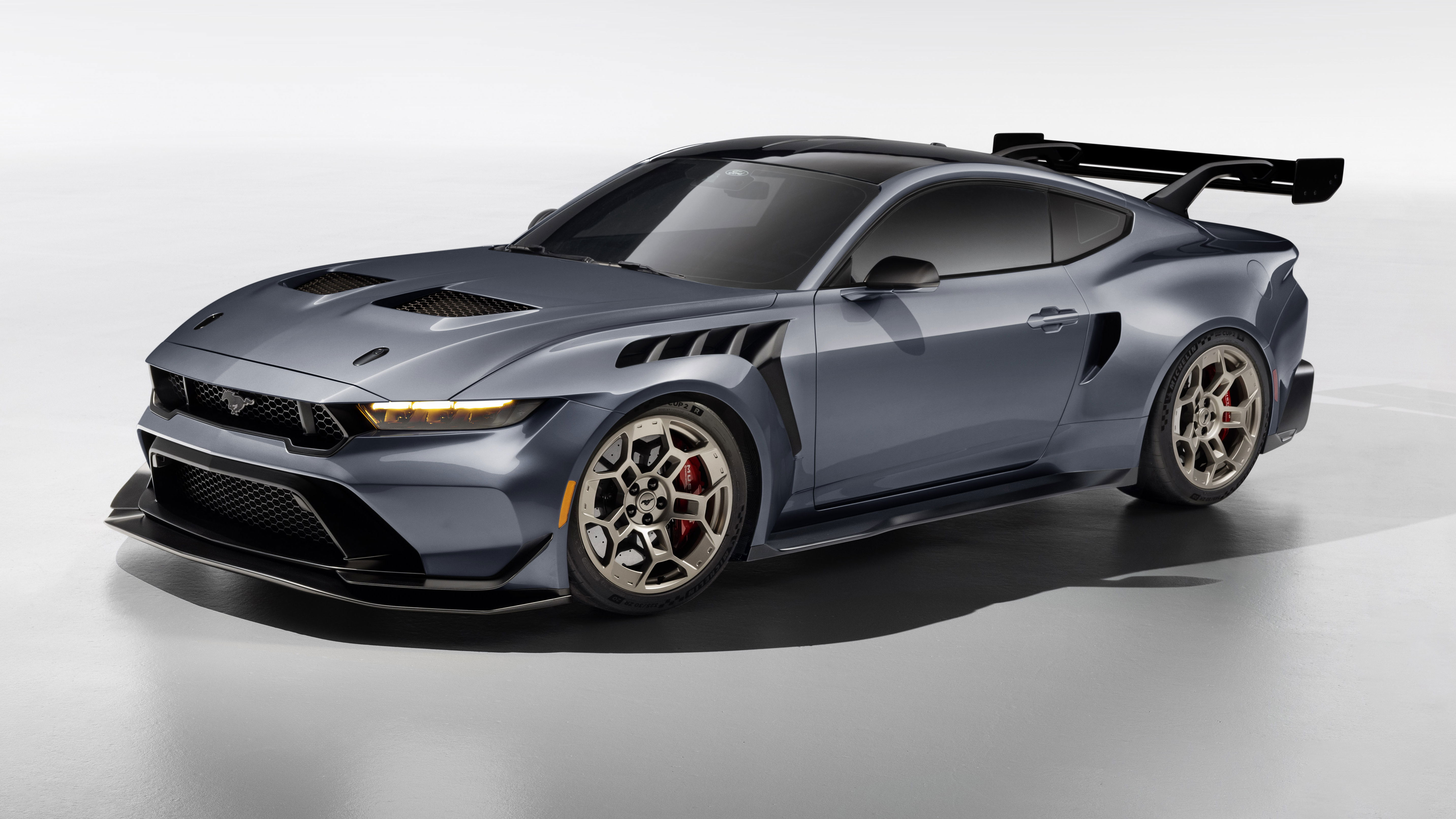 Ford Mustang GTD - front