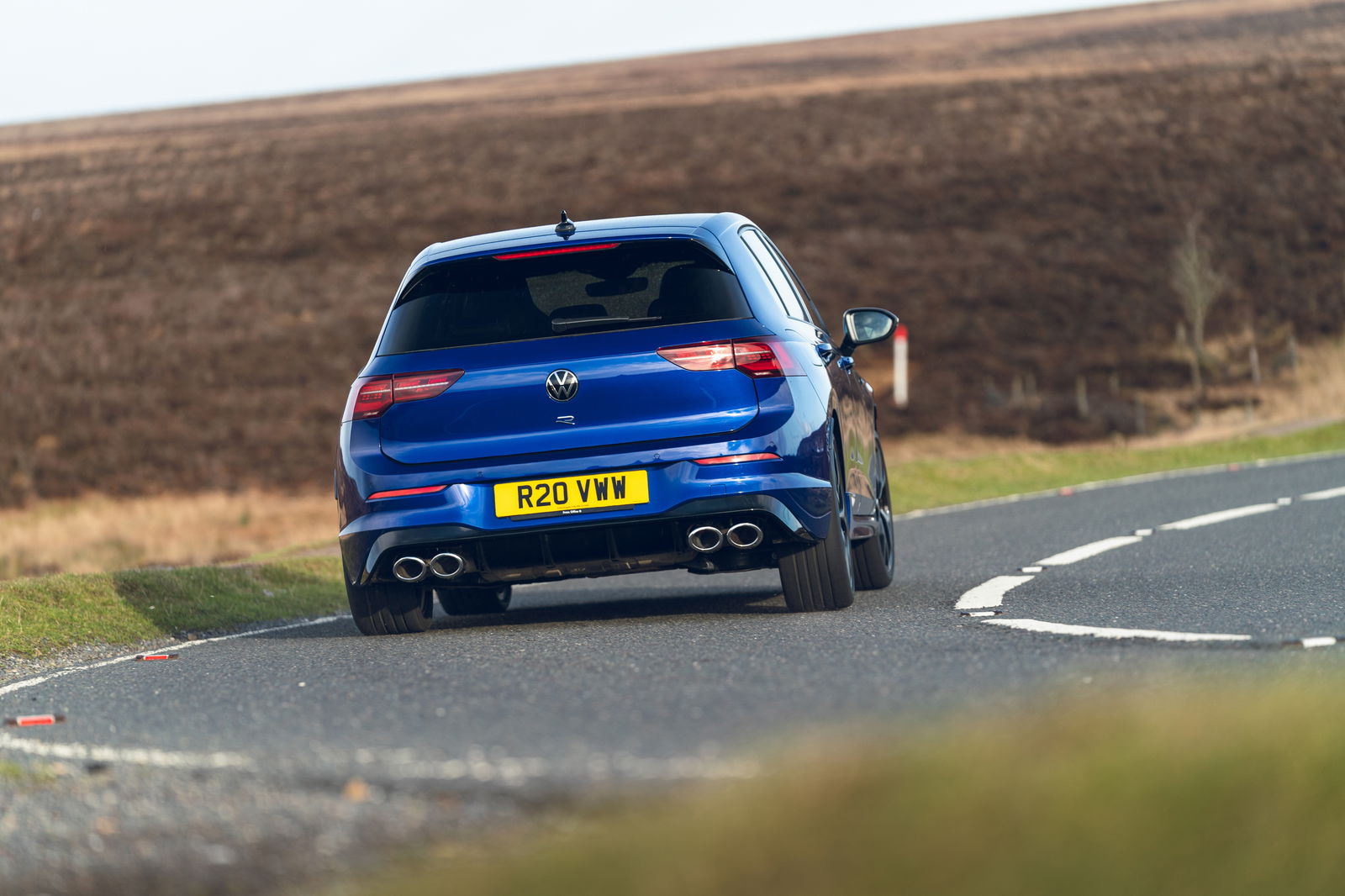 Volkswagen Golf R - rear
