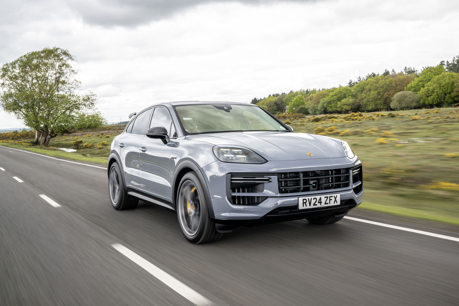Porsche Cayenne Turbo E-Hybrid Coupe with GT Package