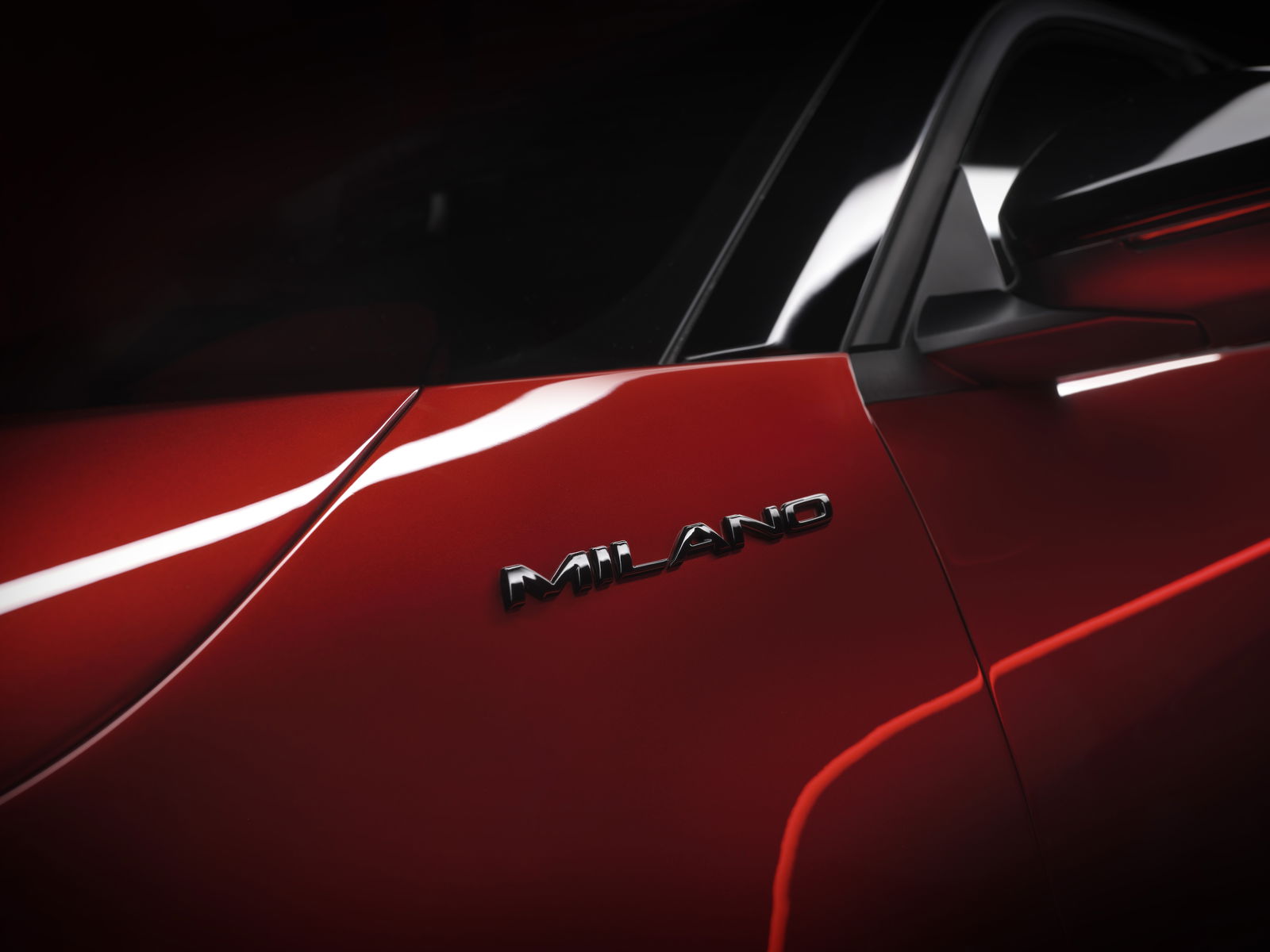 Alfa Romeo Milano badge