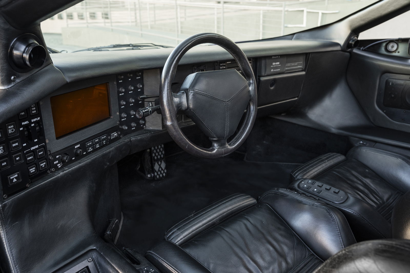 Vector W8 Twin Turbo - interior