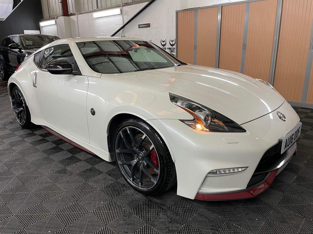 Nissan 370Z Nismo - front