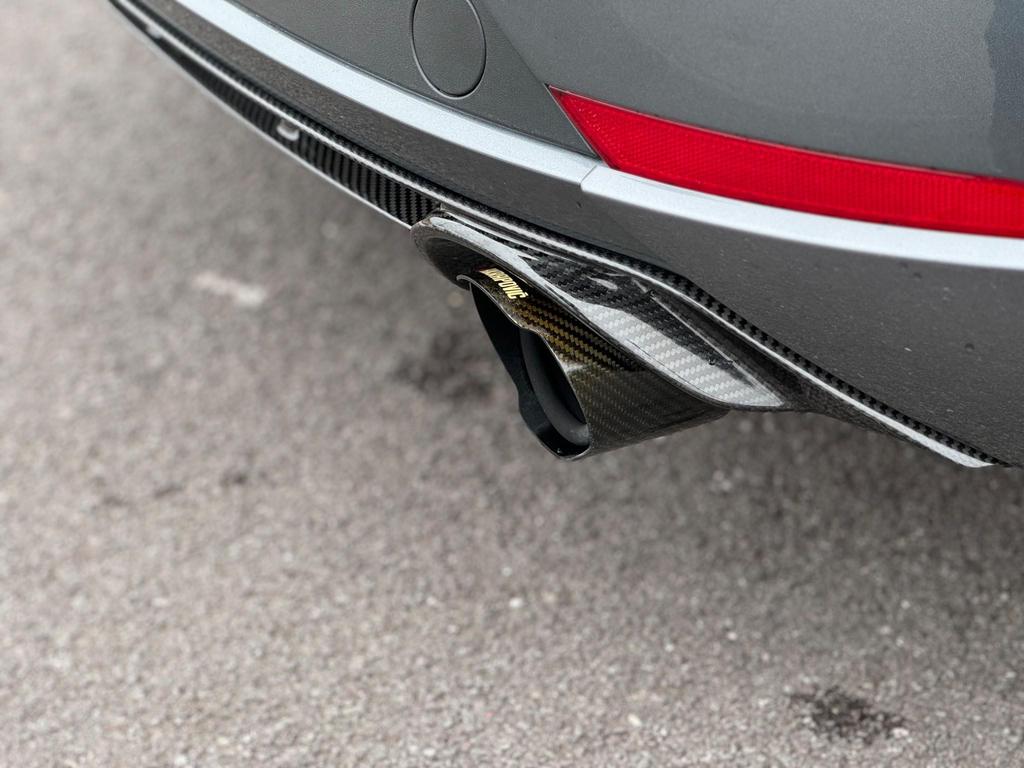 SEAT Leon Cupra R - exhaust detail