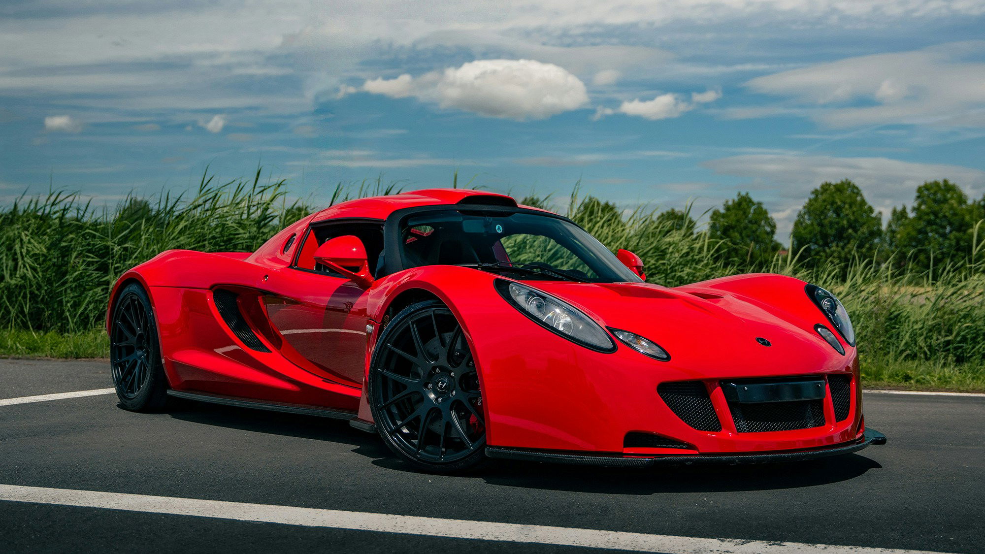 Hennessey Venom GT - front
