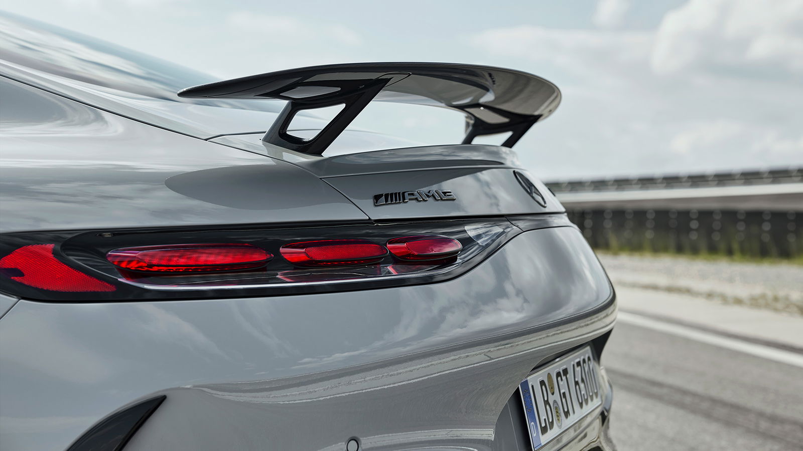 Mercedes-AMG GT 63 Pro, rear wing