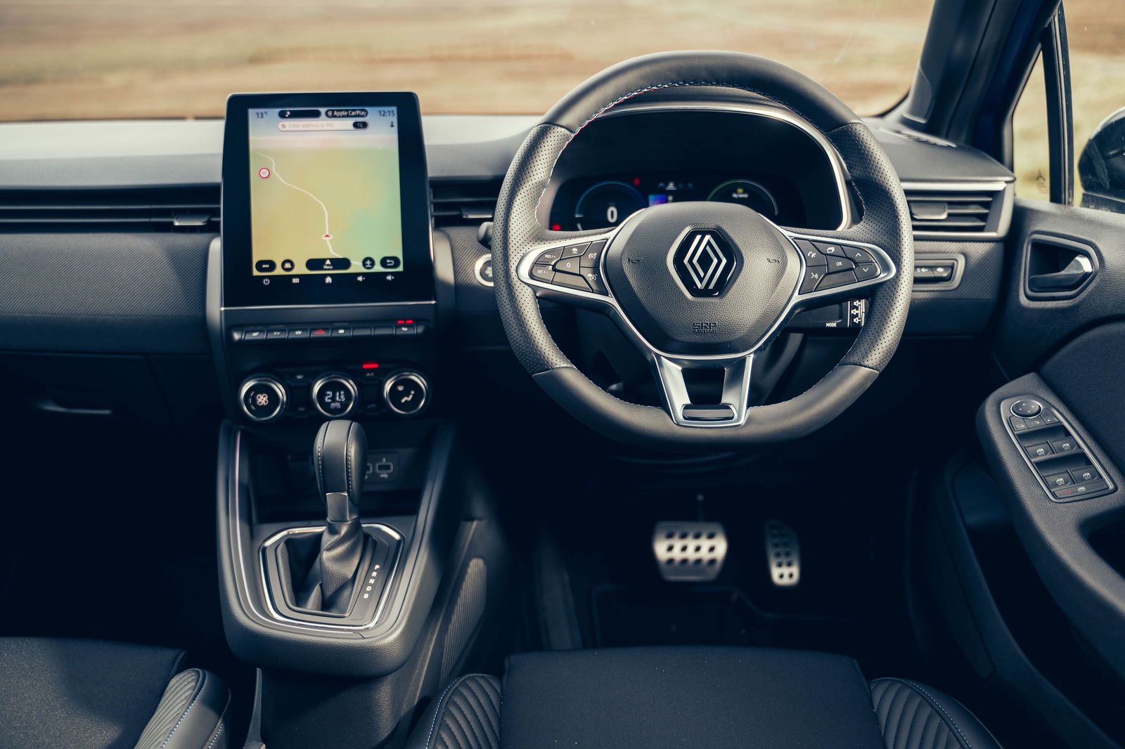 2024 Renault Clio - interior