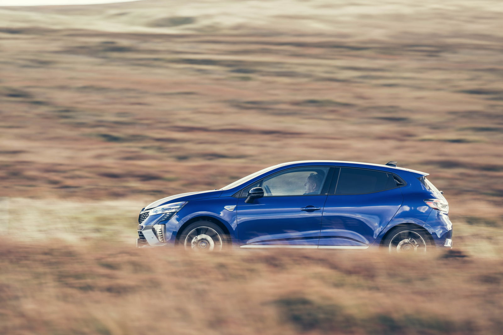 2024 Renault Clio - side