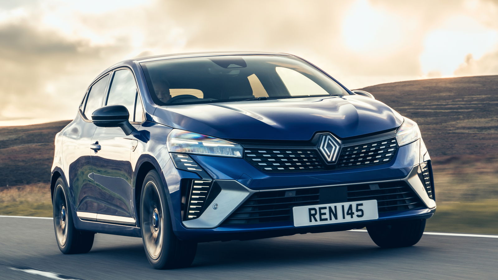2024 Renault Clio - front