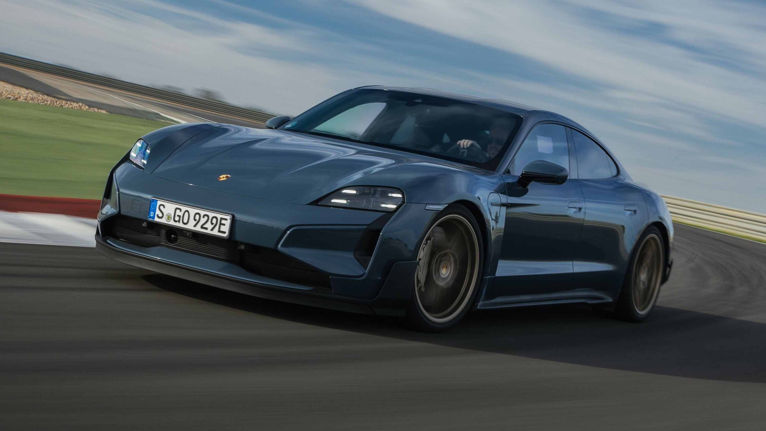 Porsche Taycan Turbo GT