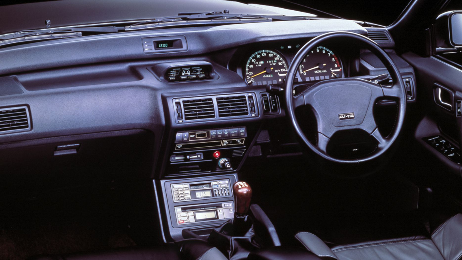 Mitsubishi Galant AMG, interior