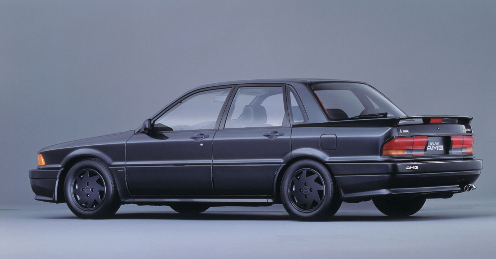 Mitsubishi Galant AMG, rear 3/4