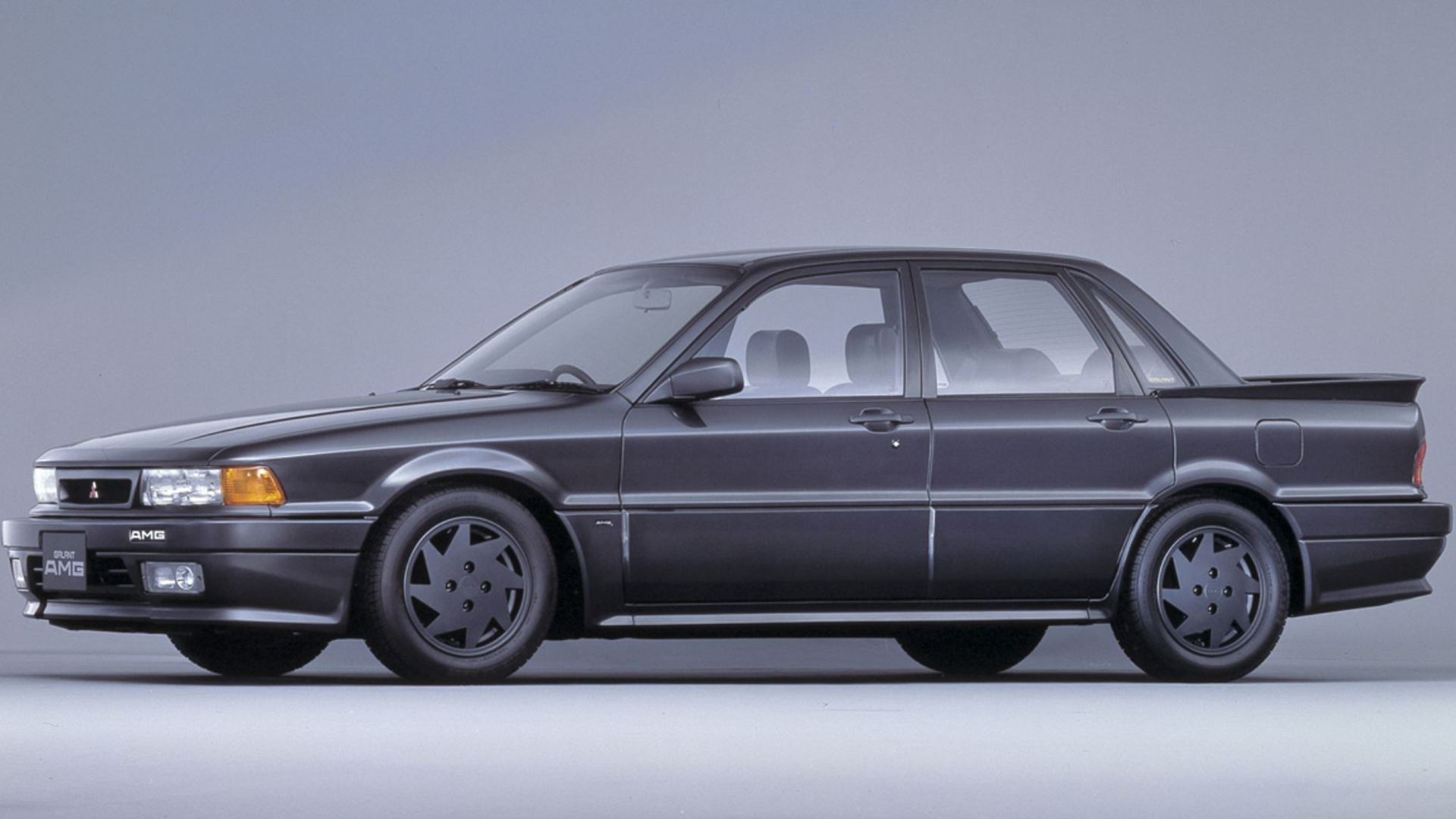 Mitsubishi Galant AMG, front 3/4
