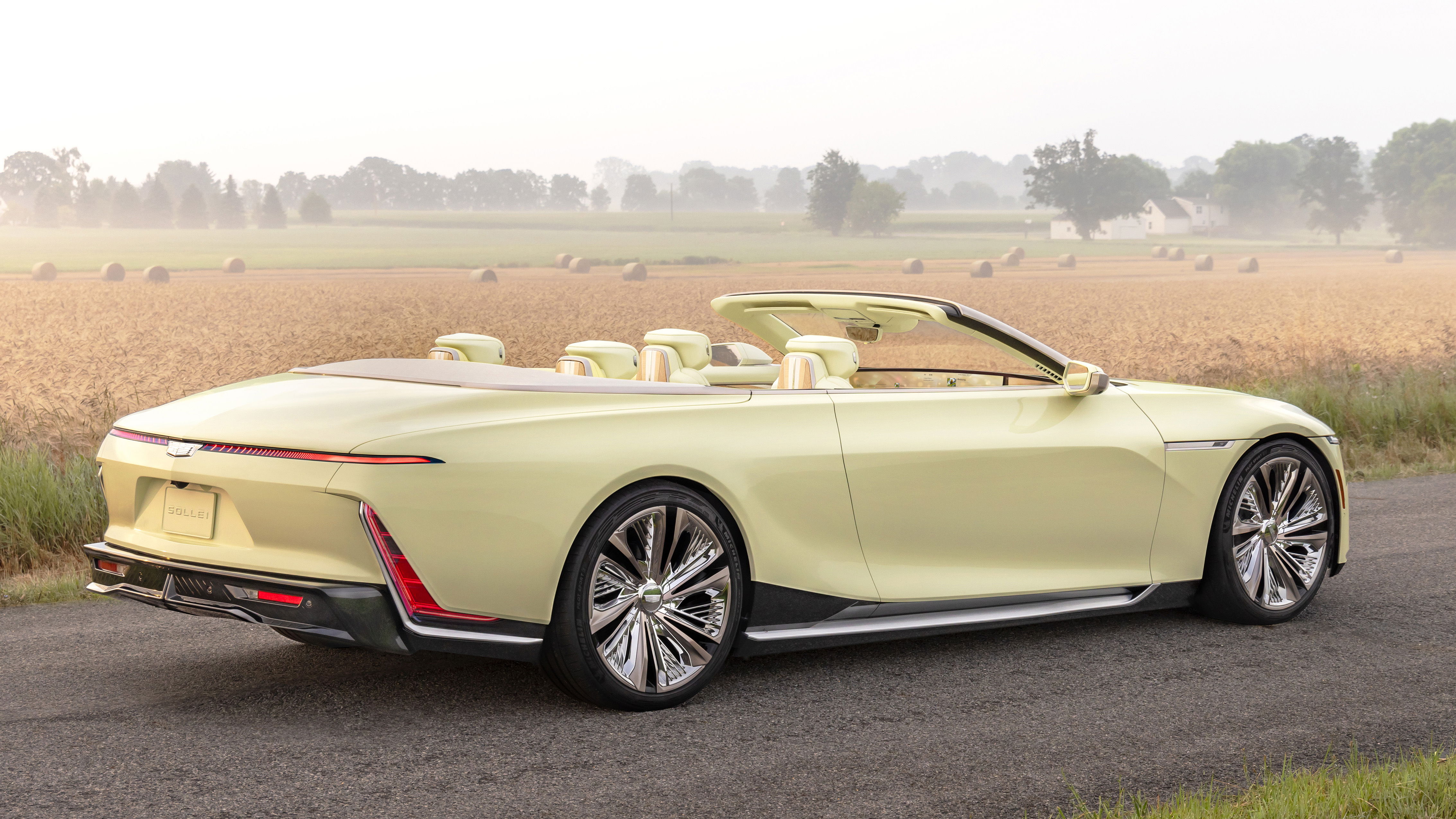Cadillac Sollei concept - rear