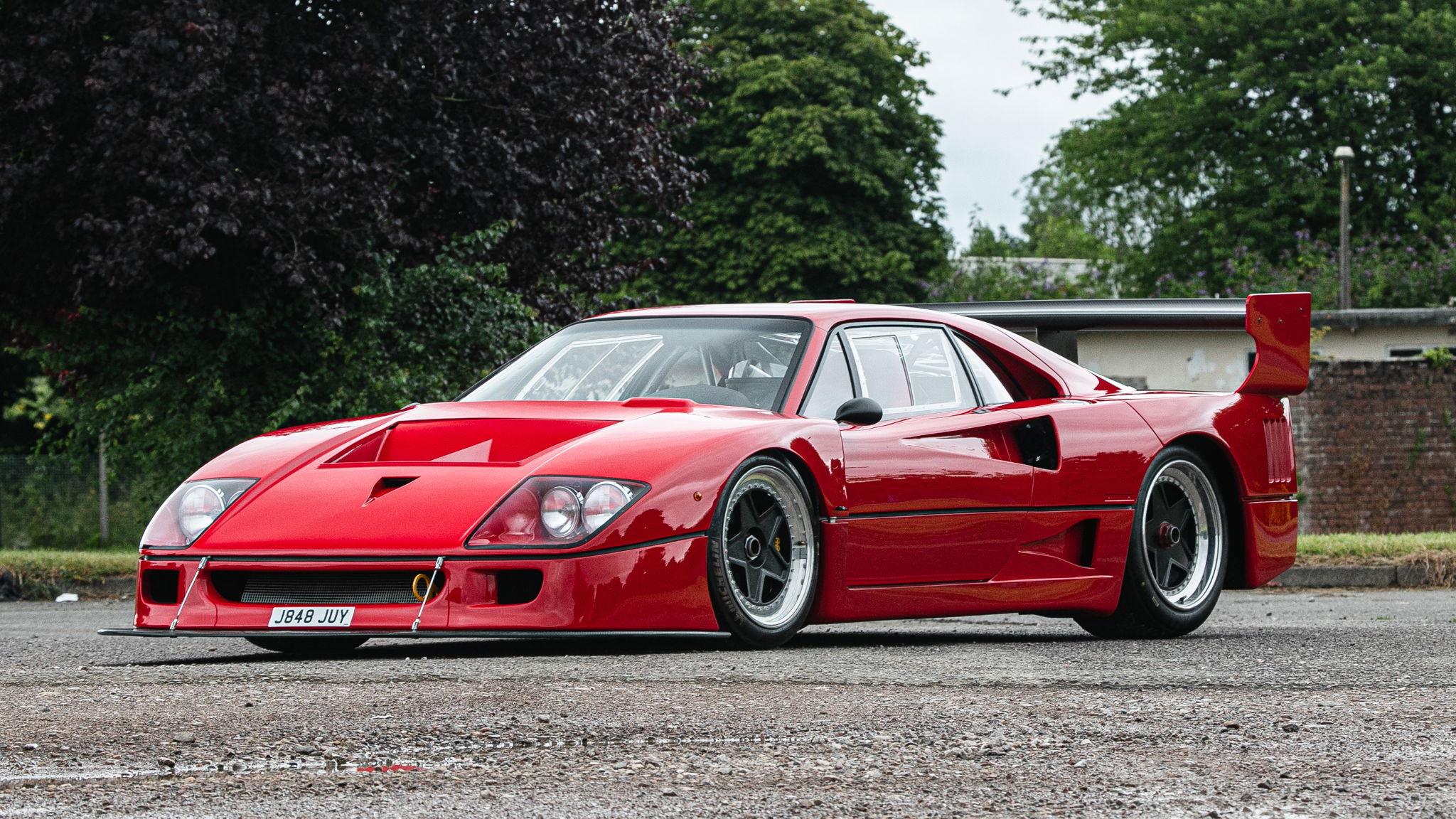 Simpson-Ferrari V12 GTR - front