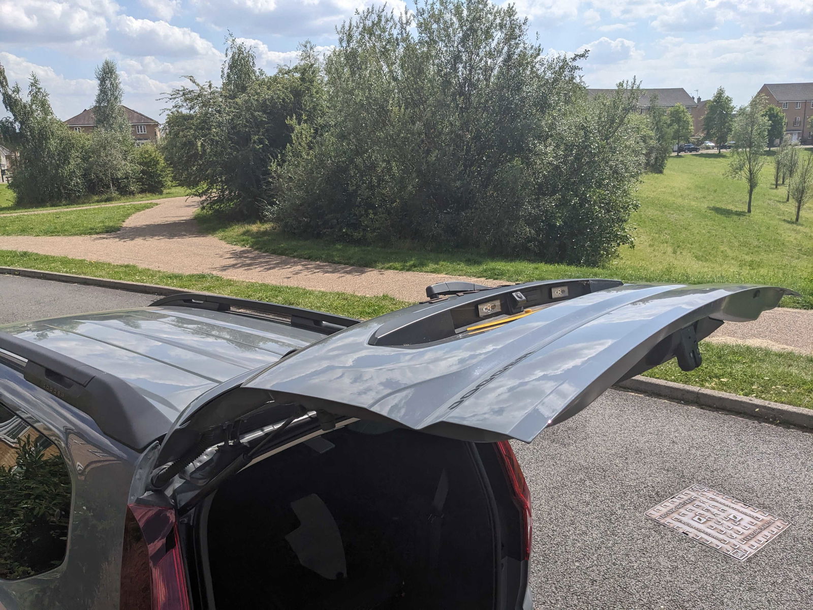 Dacia Jogger - boot lid