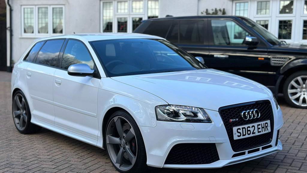 Audi RS3 - front