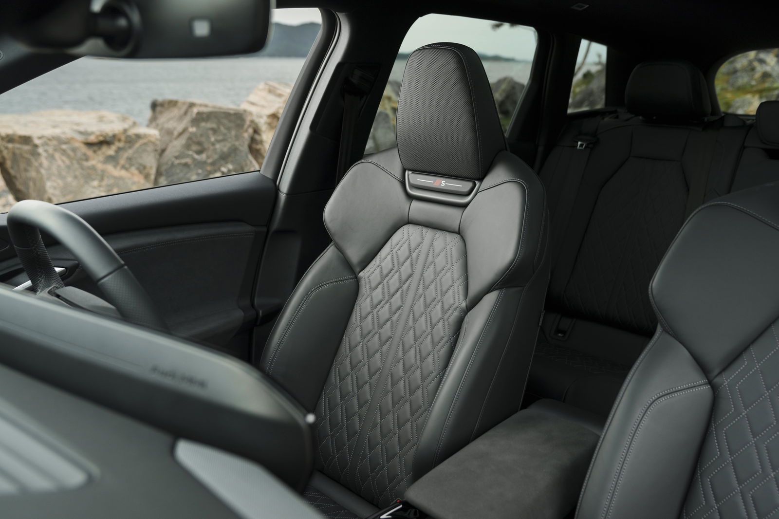 Audi Q6 E-Tron - interior