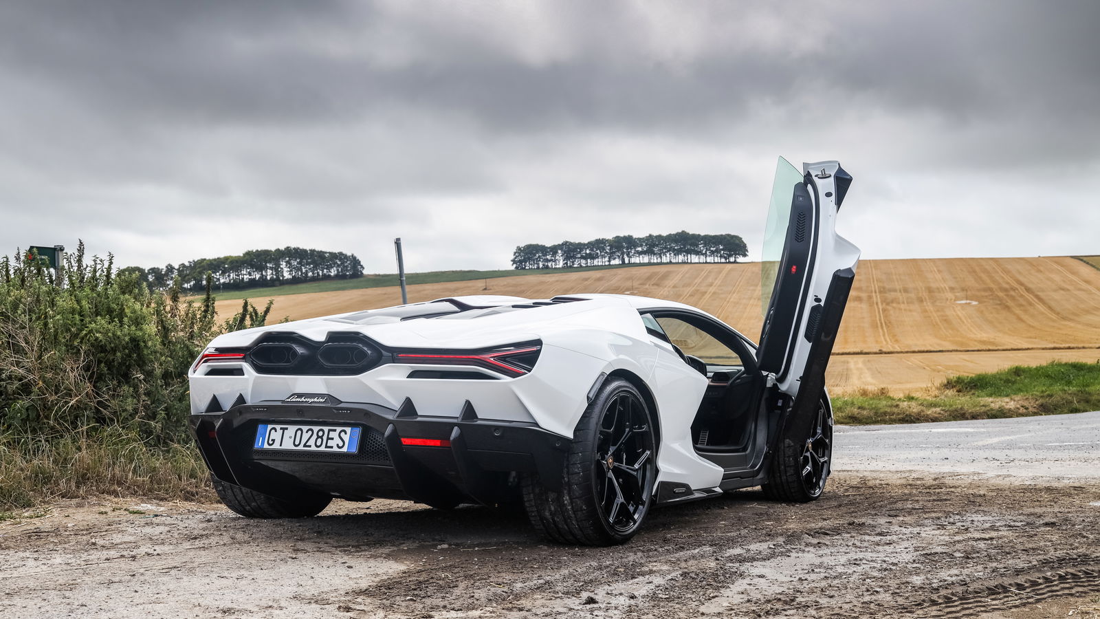Lamborghini Revuelto - rear with open door