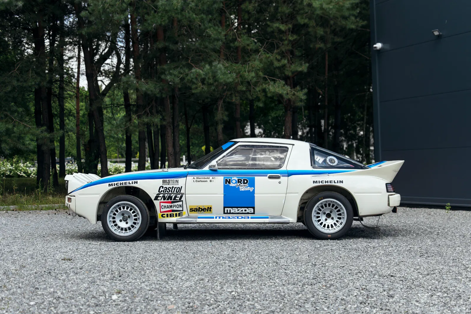 Mazda RX-7 Group B - side