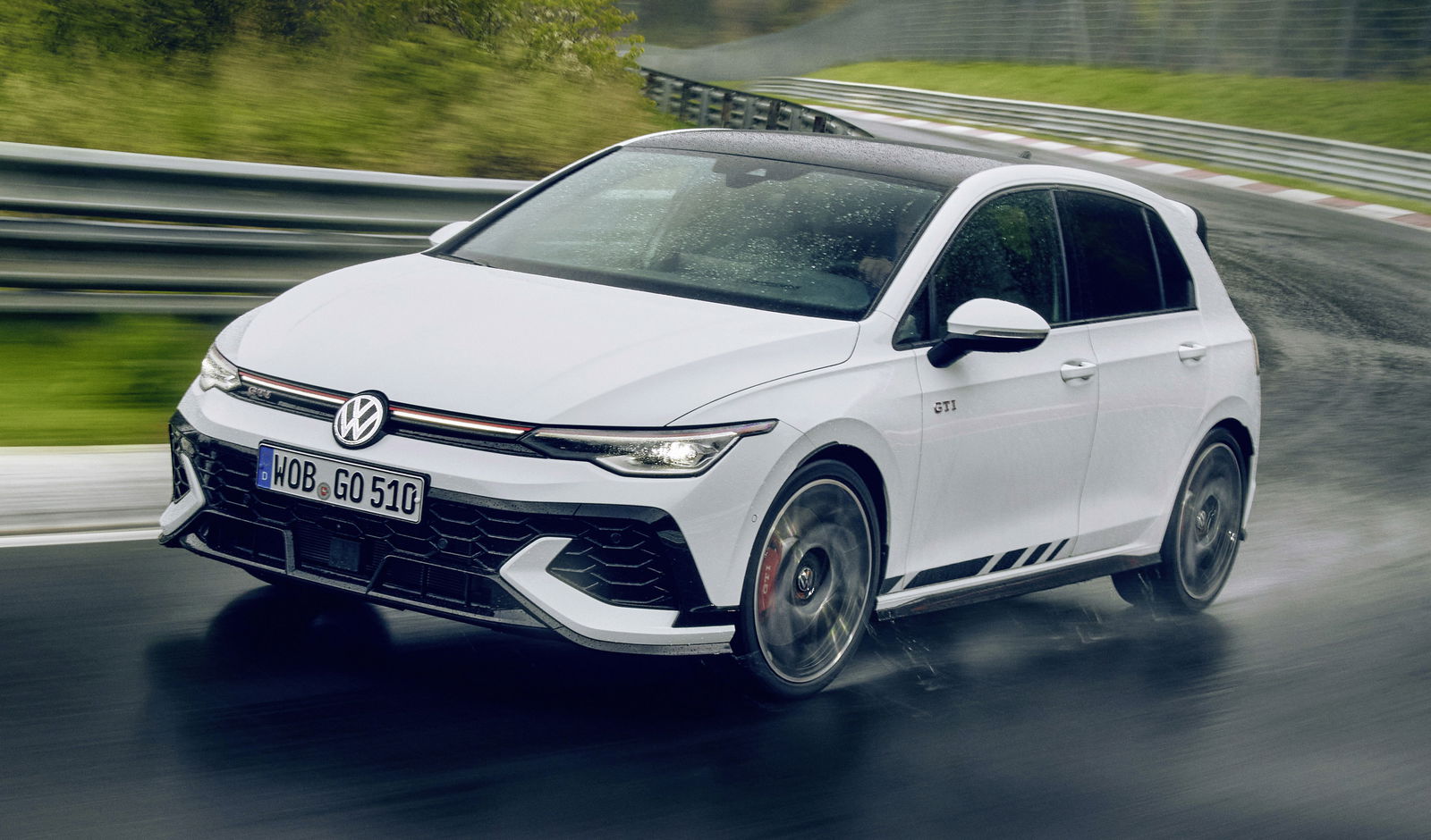 Mk8.5 VW Golf GTI Clubsport - front