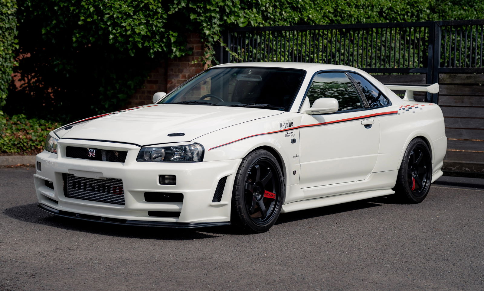 Nissan Skyline Nismo R-Tune - front