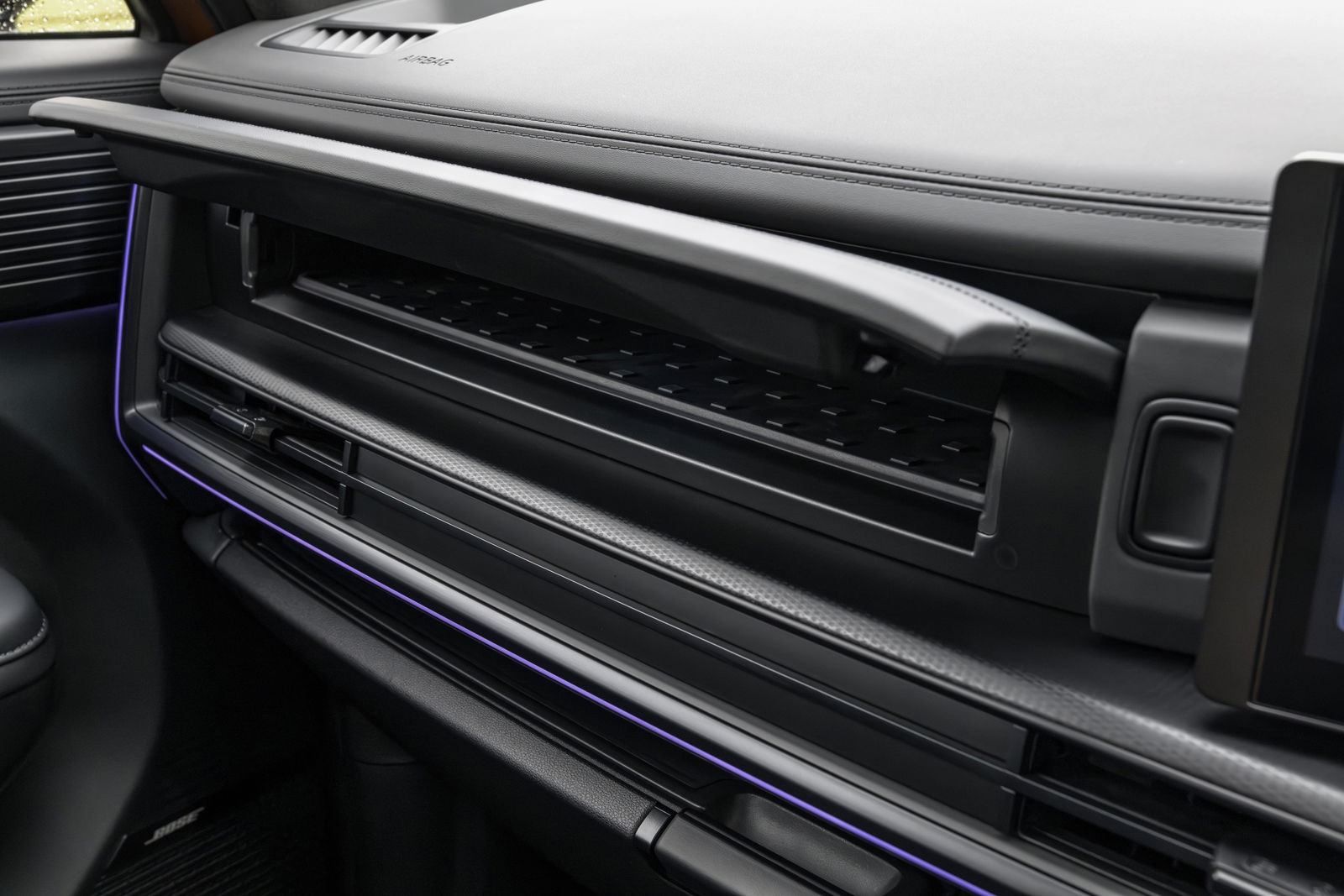 2024 Hyundai Santa Fe - sterilisation tray
