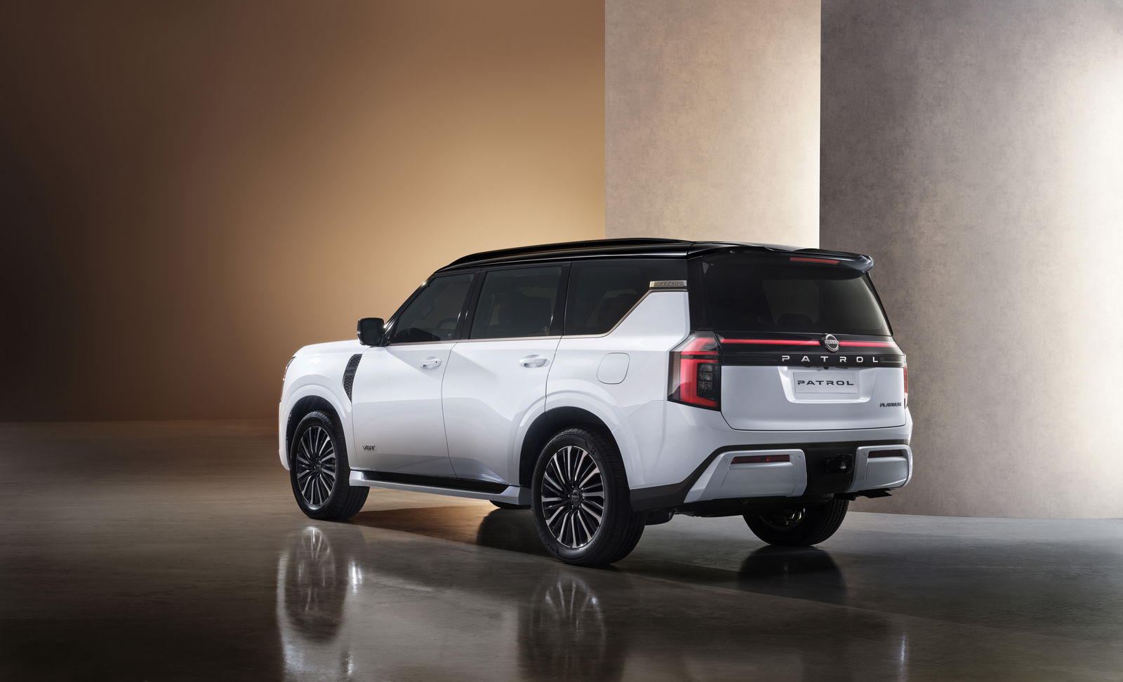 Nissan Patrol - rear