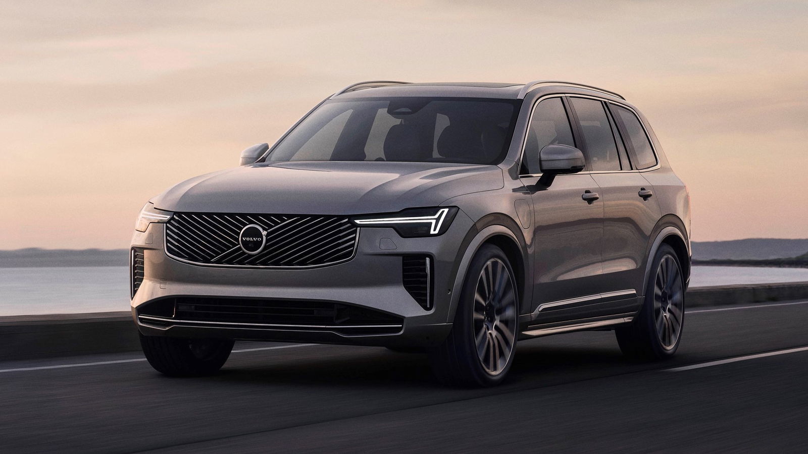 Volvo XC90 facelift - front