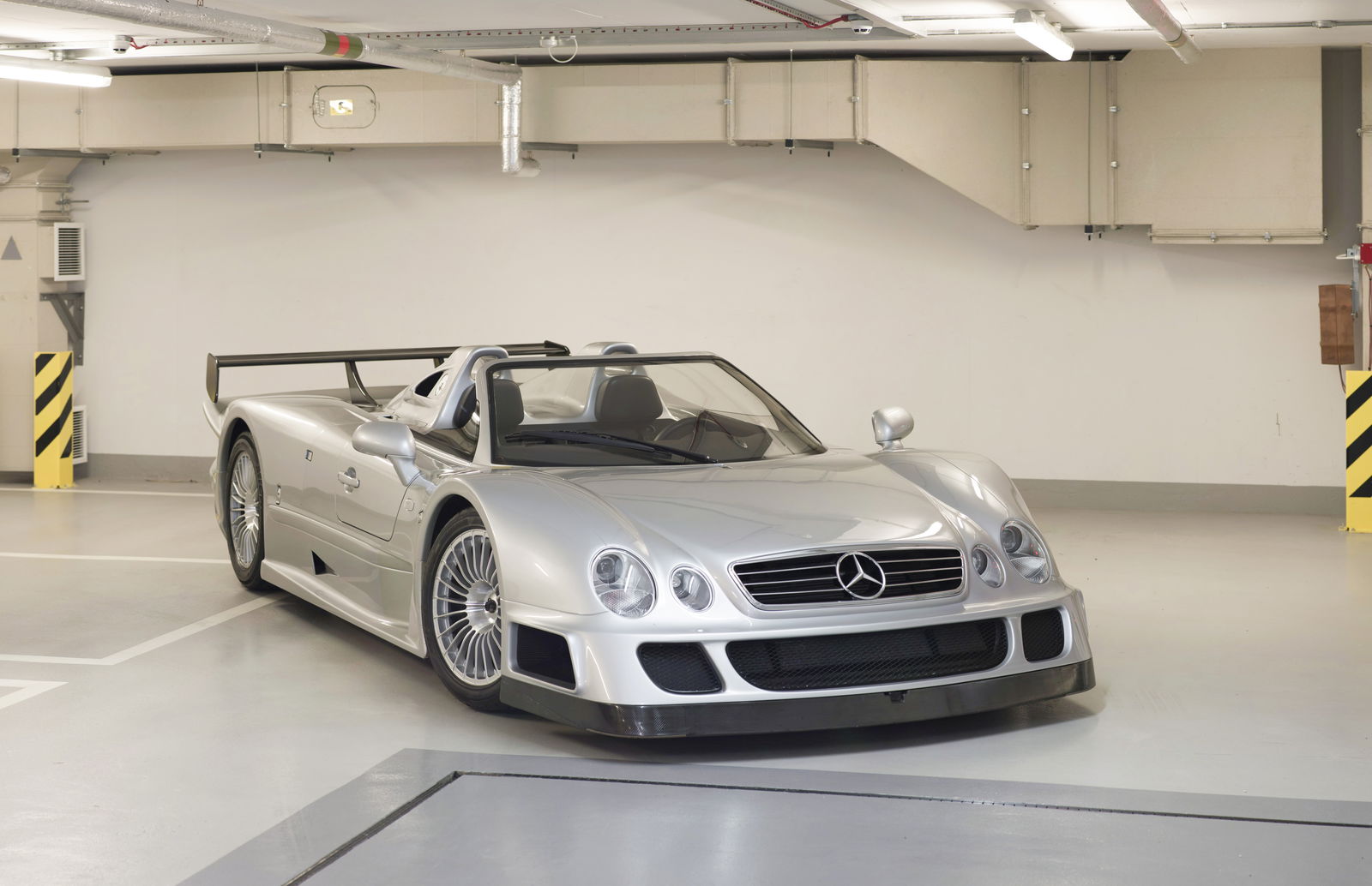 Mercedes CLK GTR Roadster