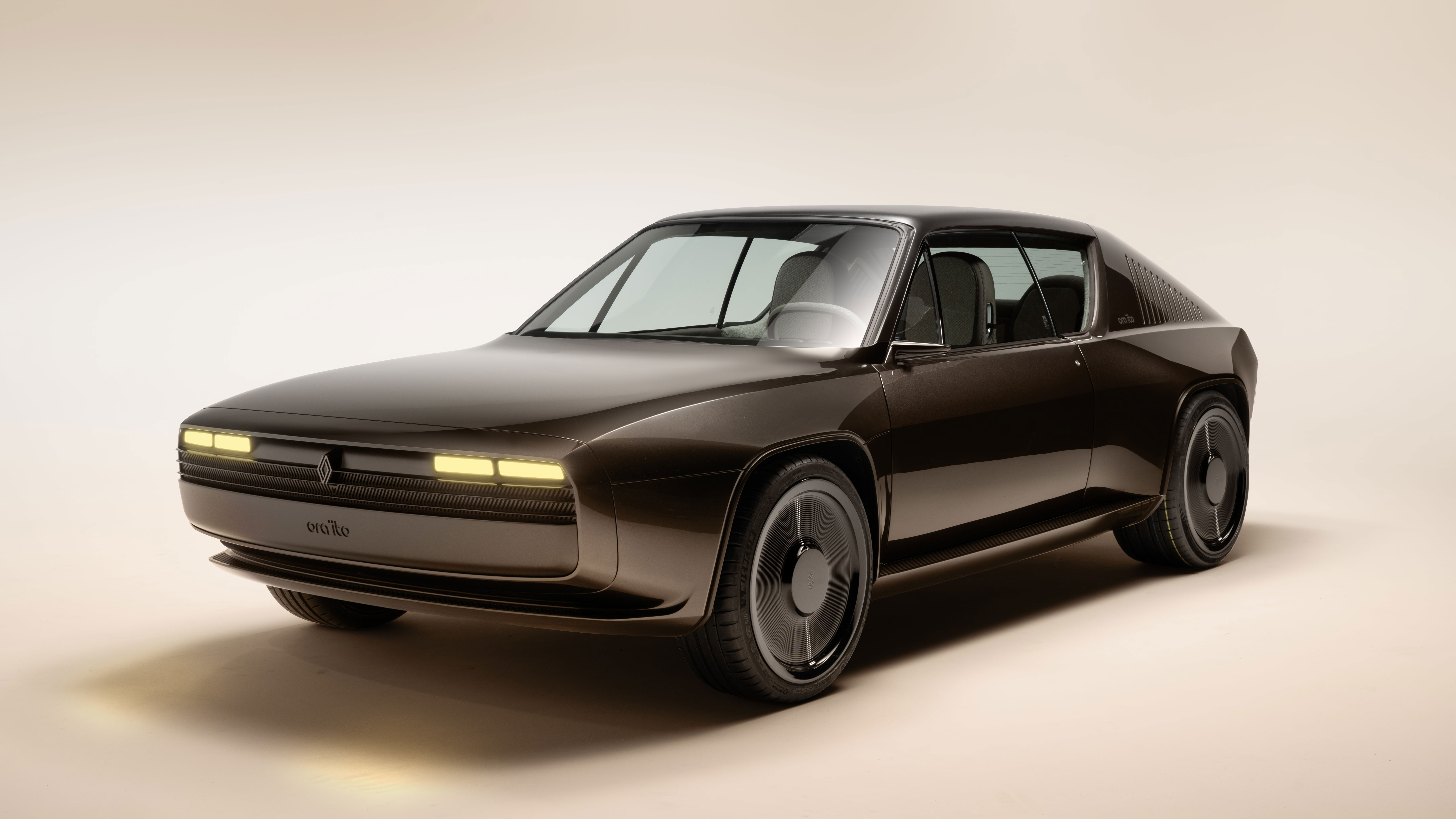 Renault 17 electric restomod - front