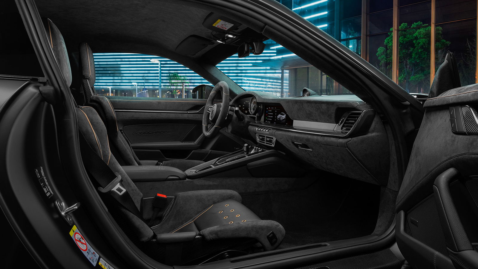 Techart GTstreetR Monochrome, interior
