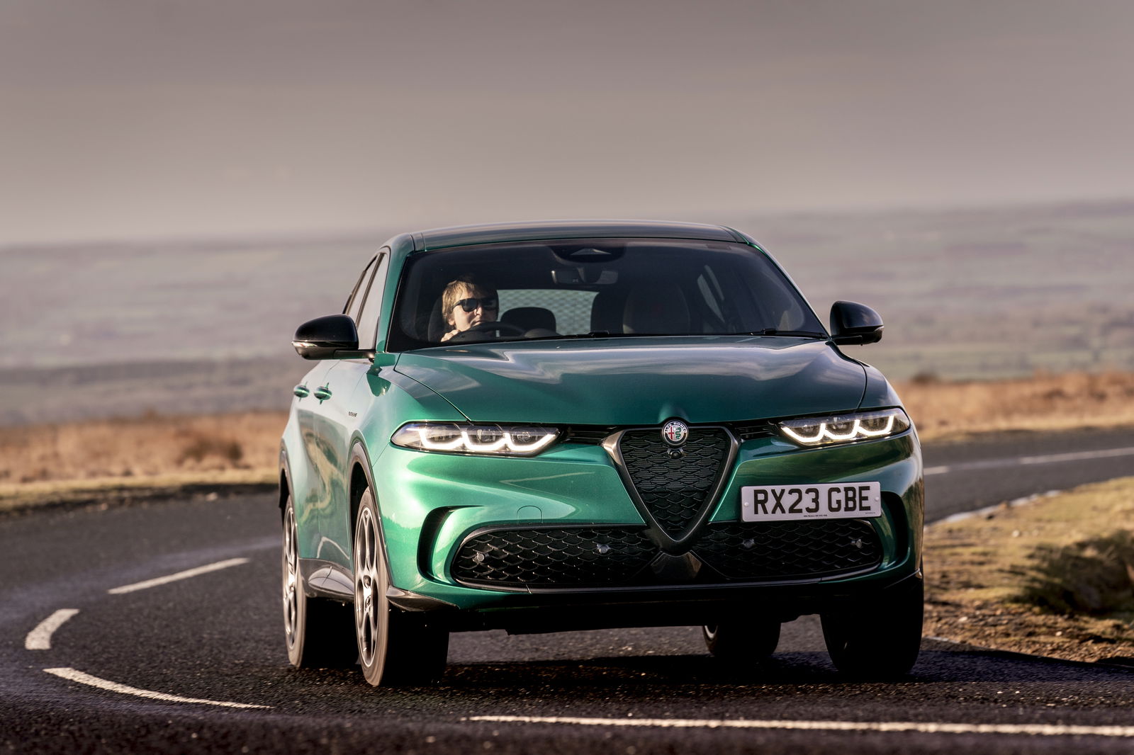 Alfa Romeo Tonale - front