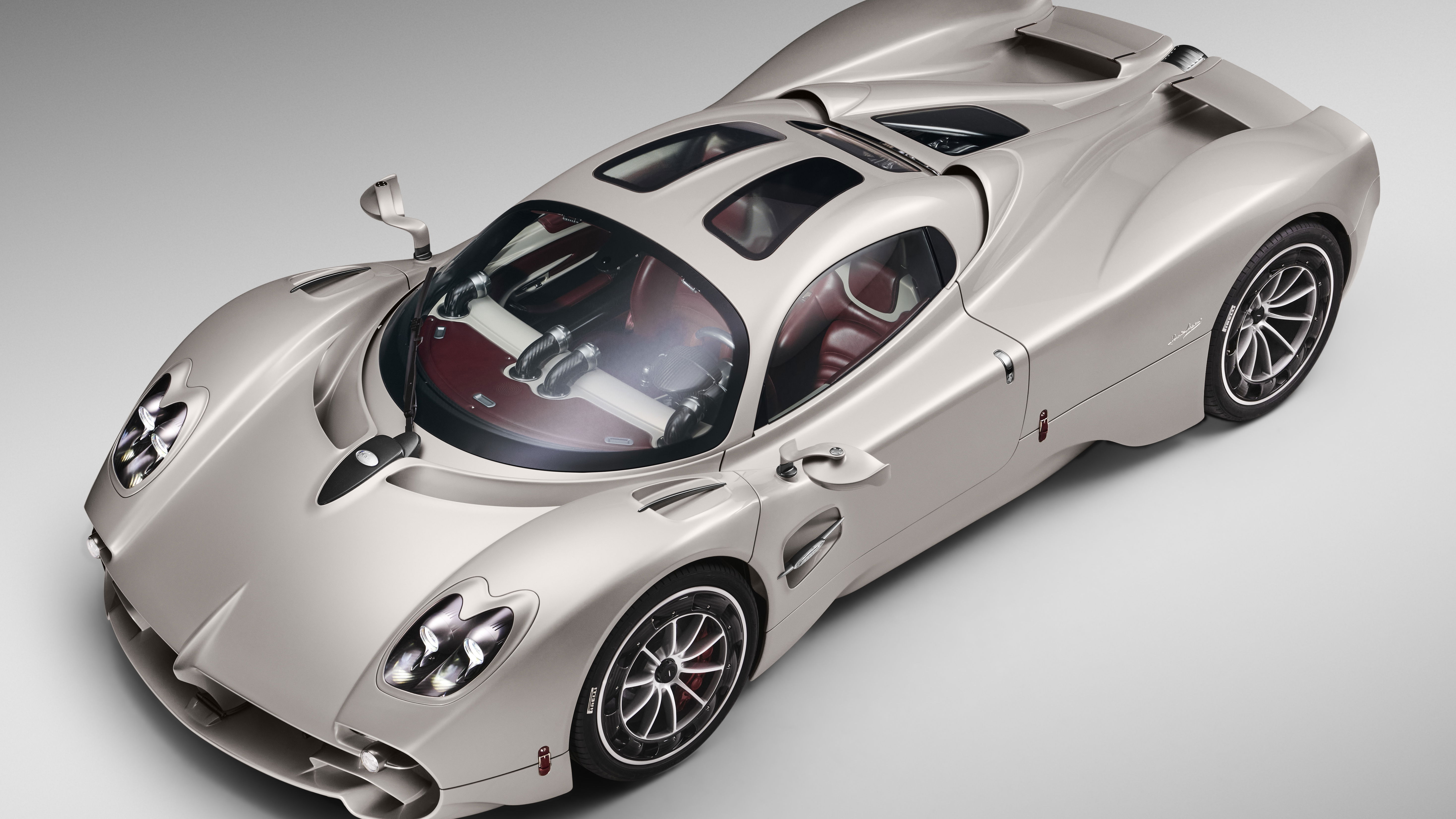 Pagani Utopia - front