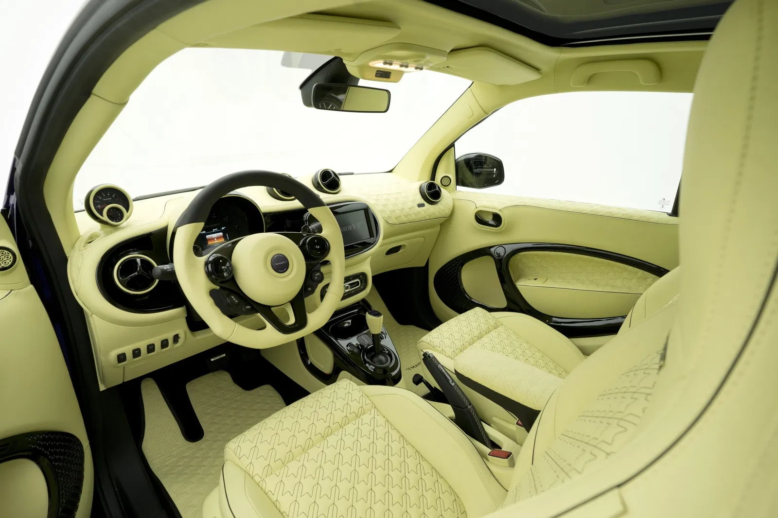 Mansory Smart Fortwo - interior