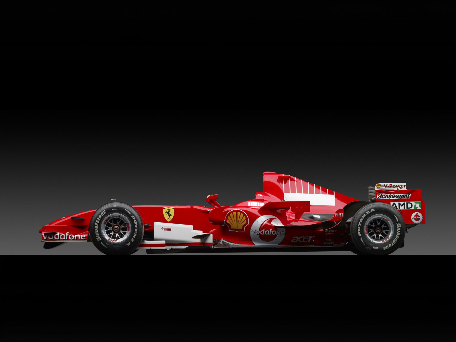 Ferrari 248 F1 - side