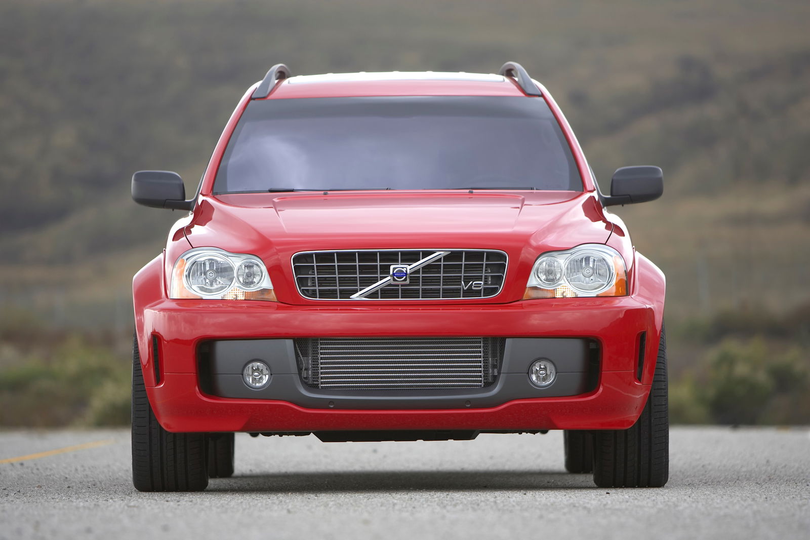 Volvo XC90 PUV - front