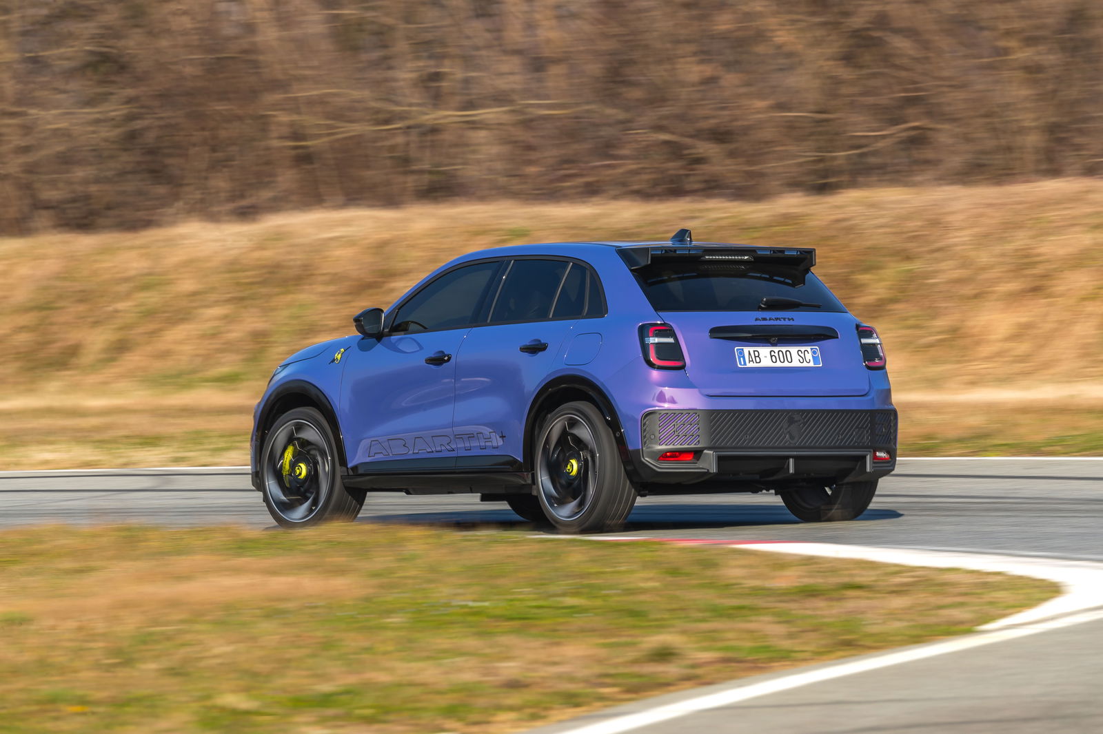 Abarth 600e - rear