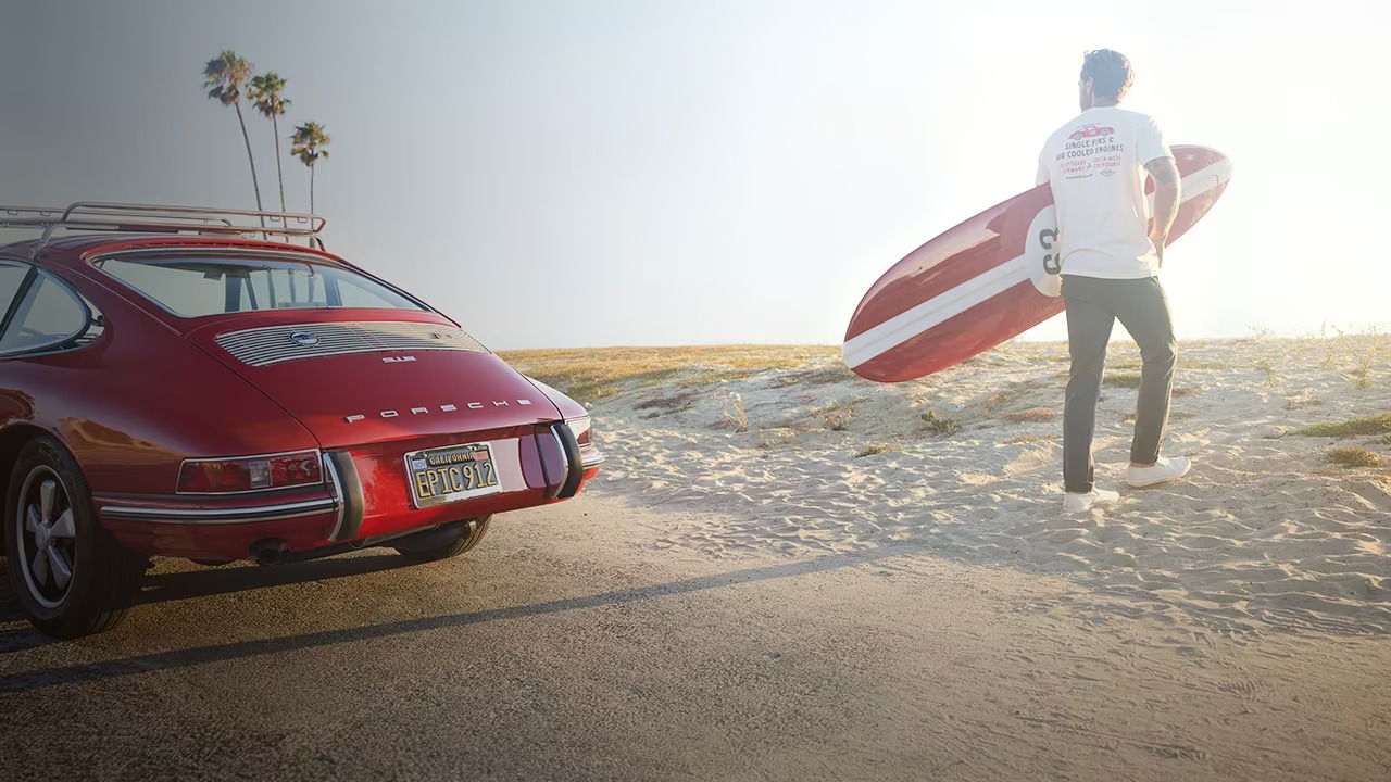 Porsche x Almond surfboard - Polo Red