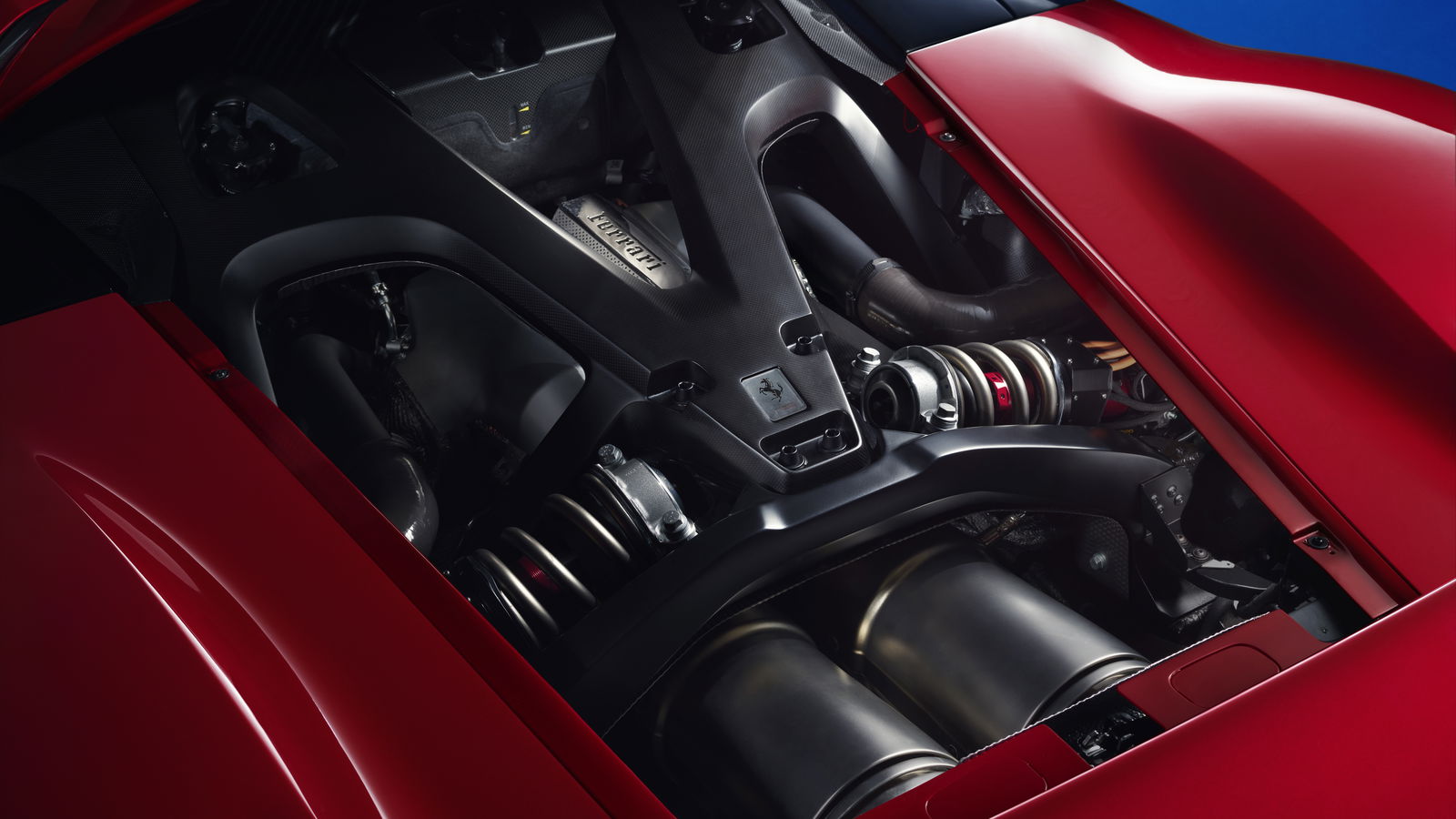 Ferrari F80 - engine bay