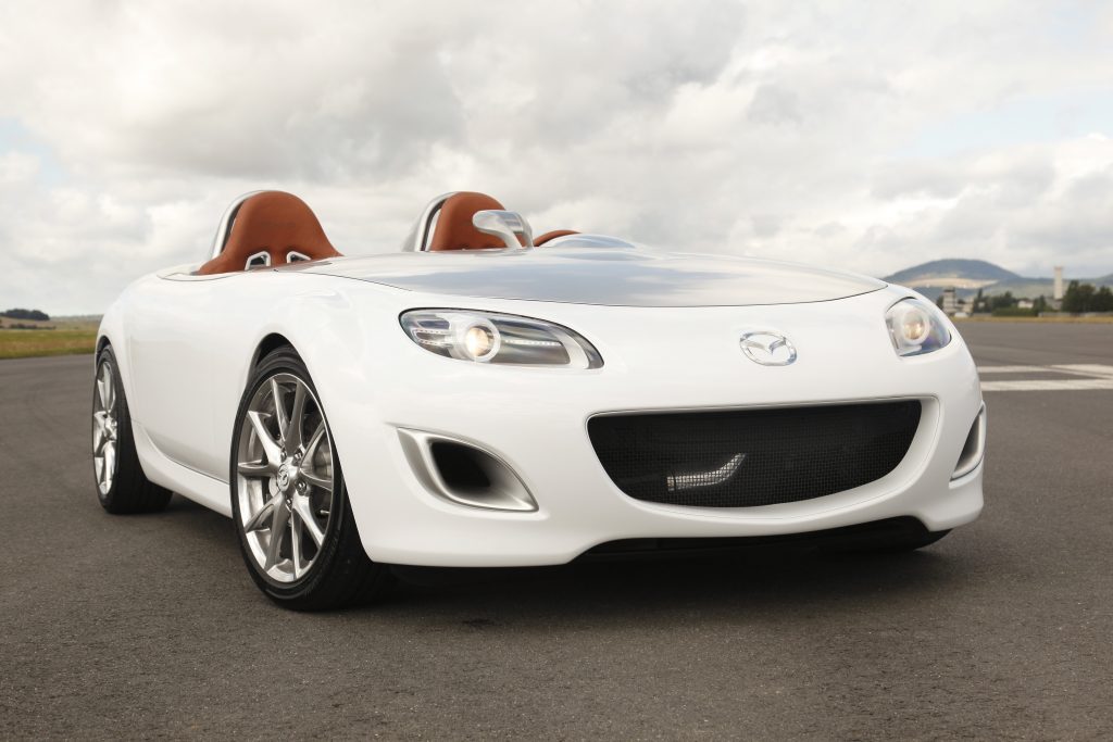 The Tommy Kaira ZZII Was An R34 GT-R Disguised As A Supercar