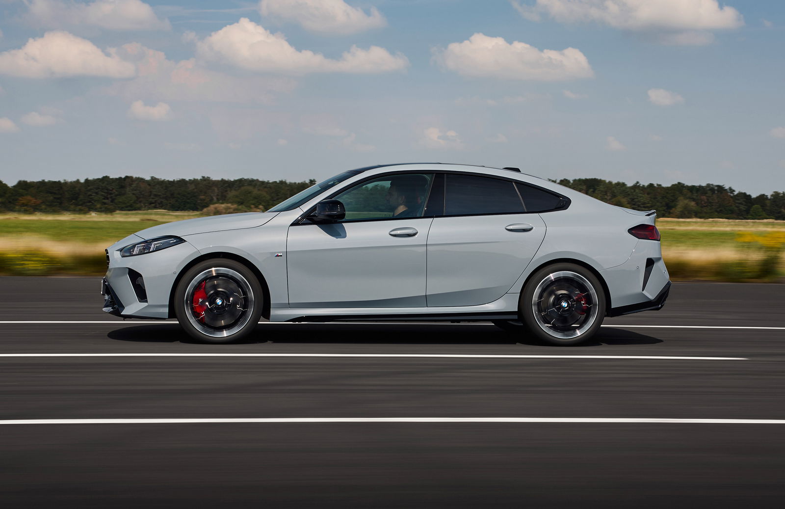 BMW M235 Gran Coupe - side