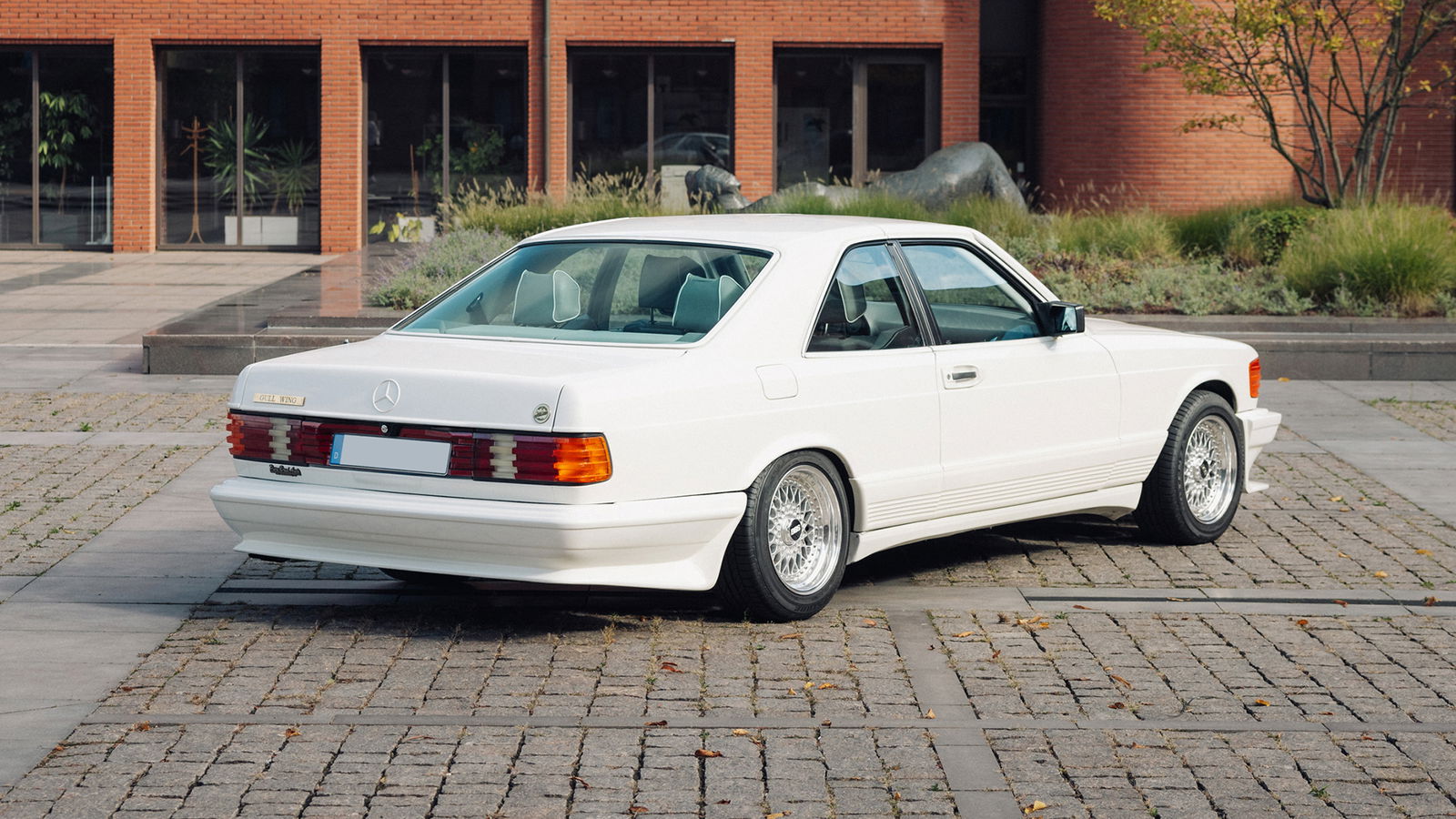 Mercedes 500 SEC Gullwing by Styling Garage